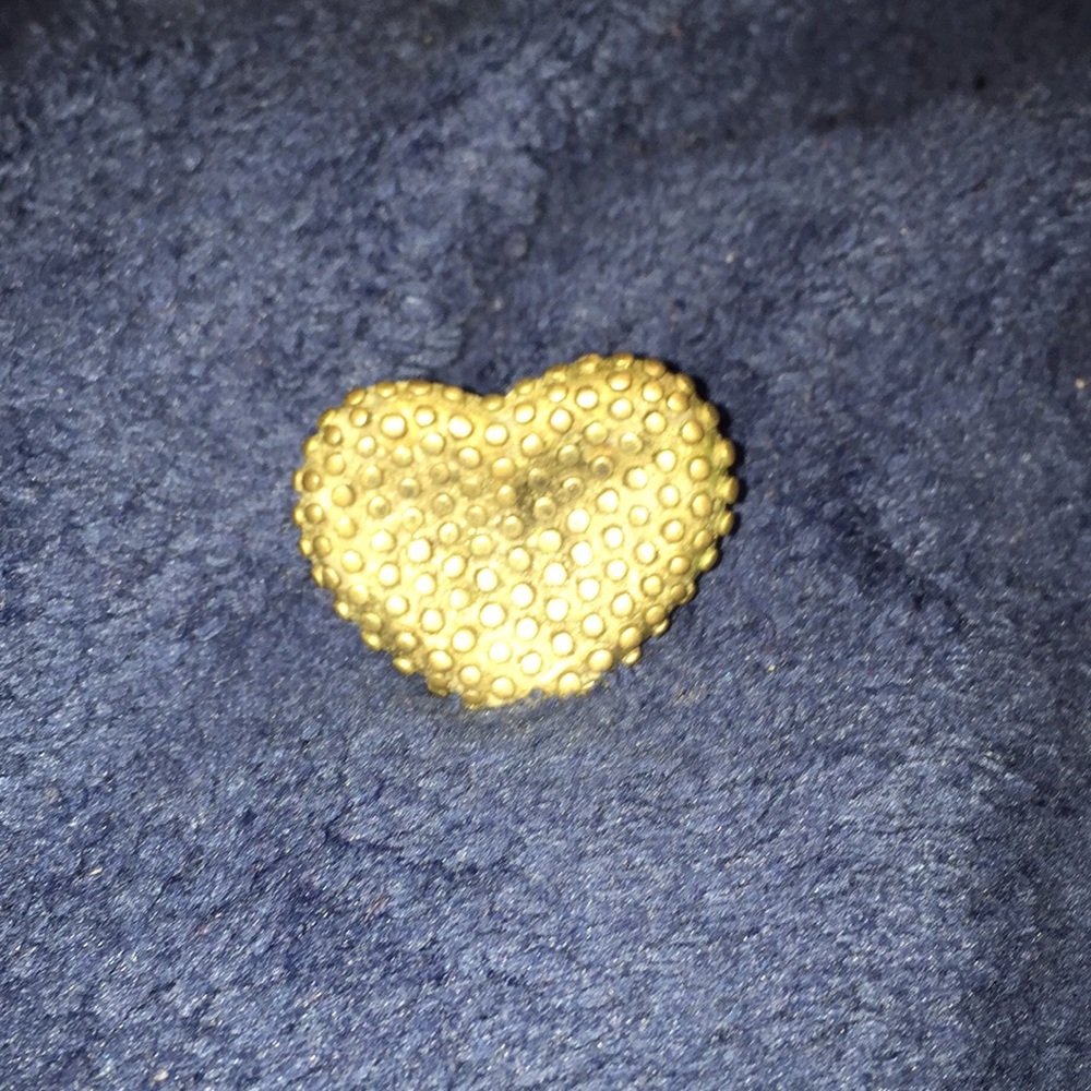 Heart ring - Picture 2 of 3